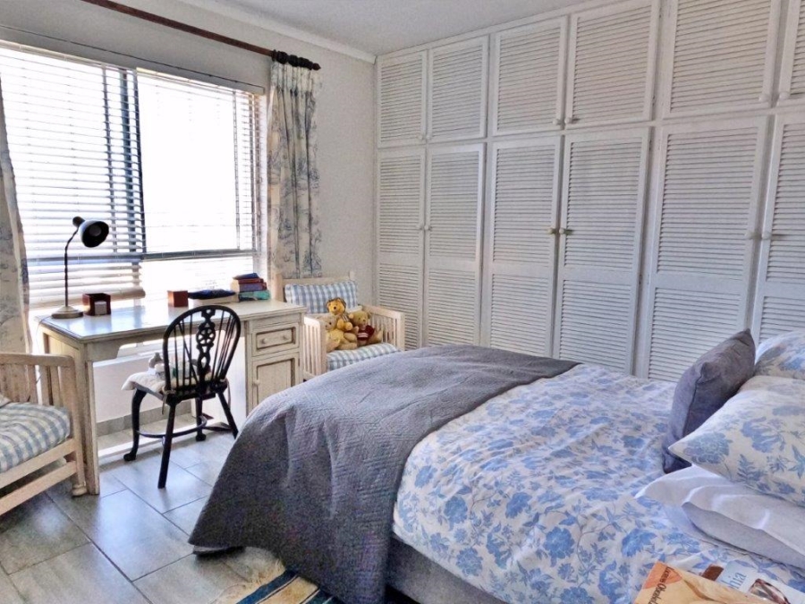 4 Bedroom Property for Sale in Jongensfontein Western Cape